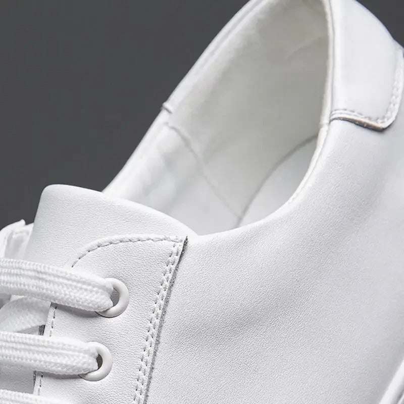 Men’s Comfortable Leather Sneakers