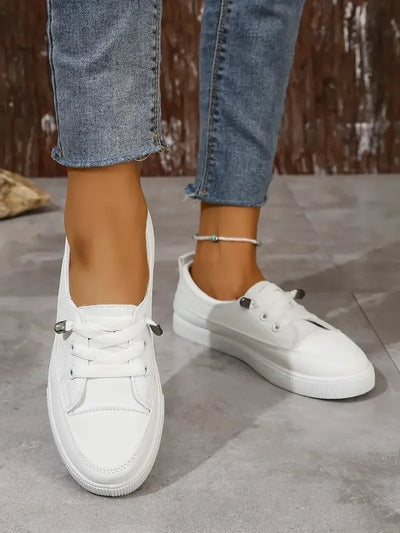 Women’s Casual Round Toe Lace-Up Flats – Comfortable Everyday Shoes