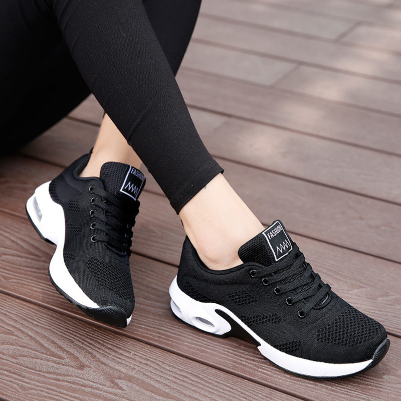 CloudWalk Pro – Ergonomic Comfort Shoes with Supportive Cushioning