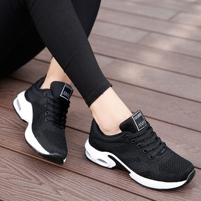CloudWalk Pro – Ergonomic Comfort Shoes with Supportive Cushioning