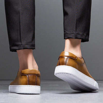 Men’s Comfortable Leather Sneakers