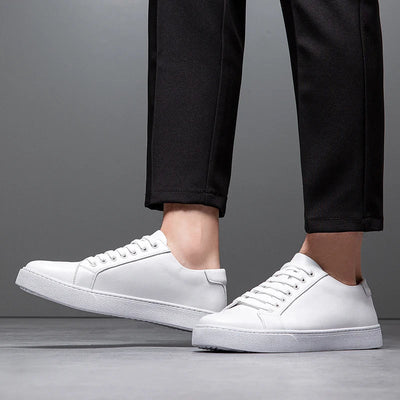 Men’s Comfortable Leather Sneakers