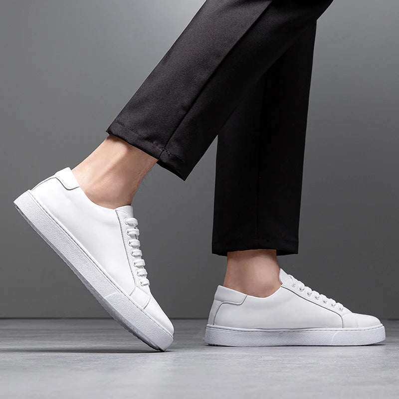 Men’s Comfortable Leather Sneakers