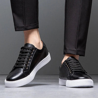 Men’s Comfortable Leather Sneakers