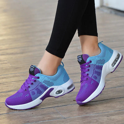 CloudWalk Pro – Ergonomic Comfort Shoes with Supportive Cushioning